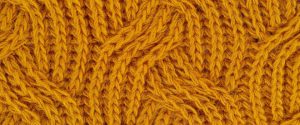 Horčicovo žltá - farba, ktorej nesmiete v šatníku chýbať