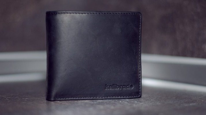 Ako vybrať pánsku peňaženku, nepostrádateľný módny doplnok